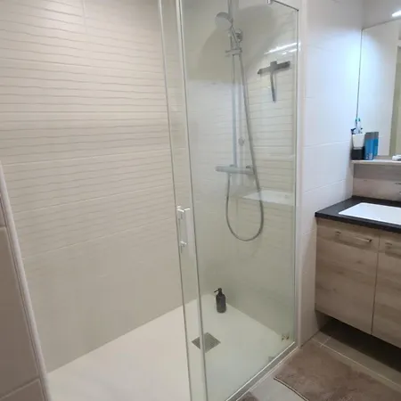 Appartamento Climatisé T3 Vue De 63 M2 - 2 Et Belle Terrasse De 23 M2